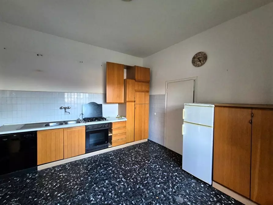 Immagine 2 di Casa indipendente in vendita  a Castelfranco Di Sotto