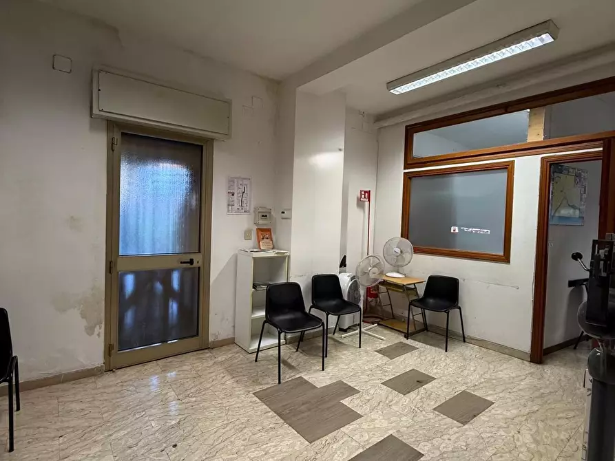 Immagine 6 di Ufficio in affitto  a San Giuliano Terme
