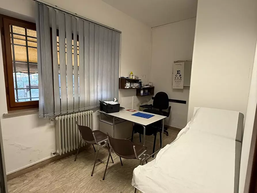 Immagine 5 di Ufficio in affitto  a San Giuliano Terme