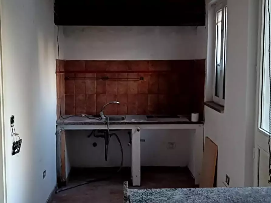 Immagine 3 di Appartamento in vendita  a Pisa