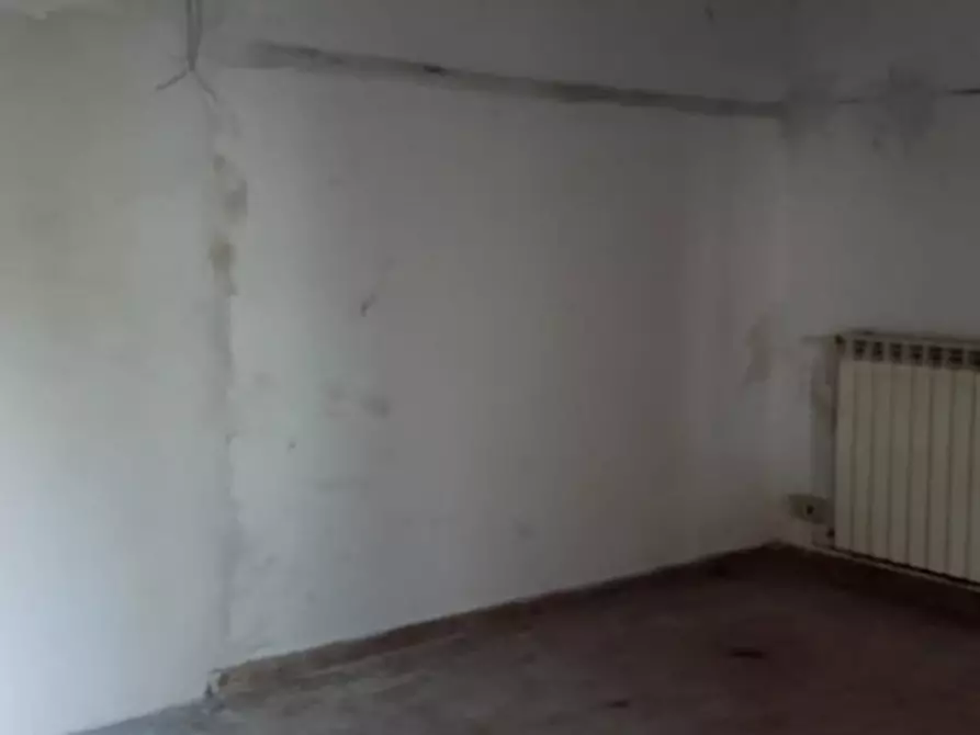 Immagine 6 di Appartamento in vendita  a Pisa