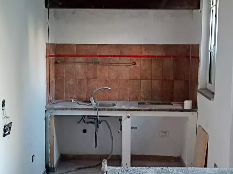 Immagine 4 di Appartamento in vendita  a Pisa