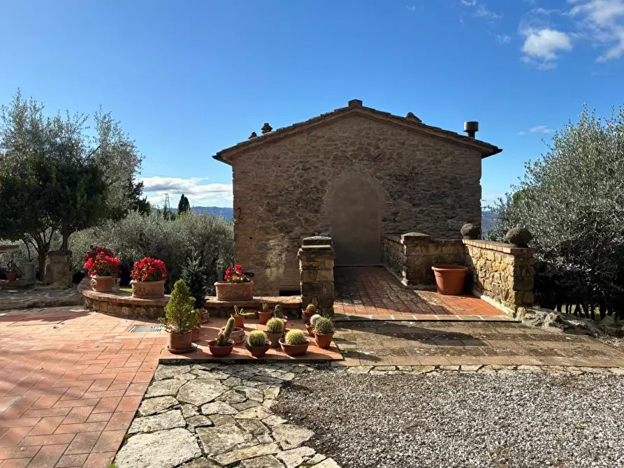 Immagine 20 di Casa colonica in vendita  a Volterra