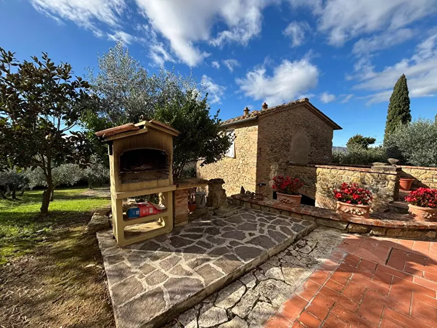 Immagine 15 di Casa colonica in vendita  a Volterra