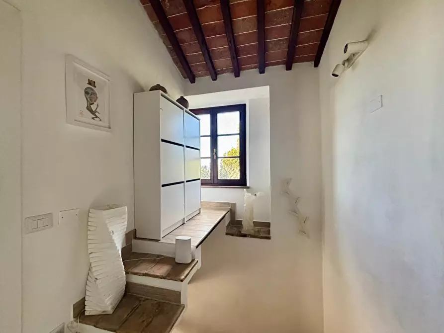 Immagine 78 di Casa colonica in vendita  a Volterra