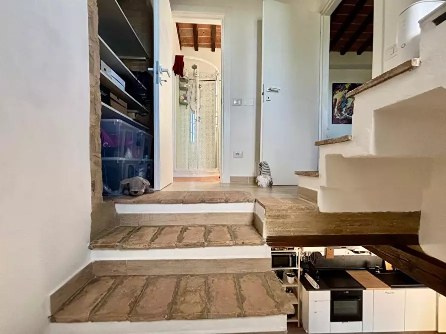 Immagine 76 di Casa colonica in vendita  a Volterra