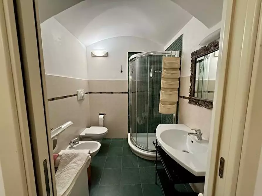 Immagine 12 di Appartamento in vendita  a Siena