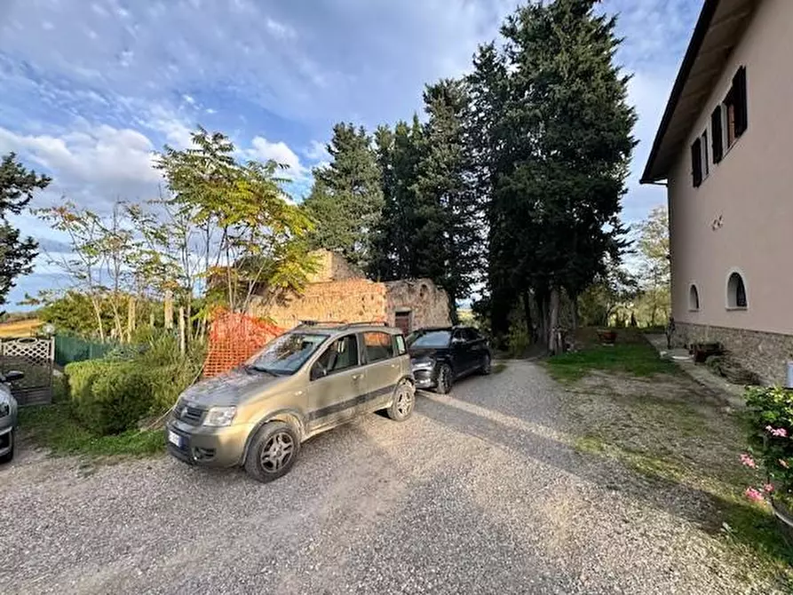 Immagine 6 di Rustico / casale in vendita  a Certaldo