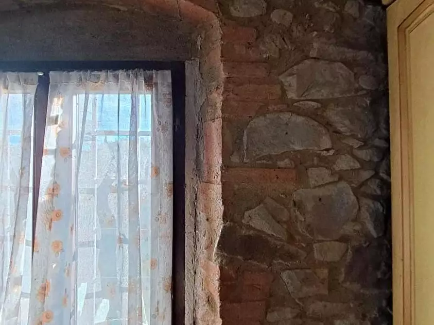 Immagine 17 di Casa colonica in vendita  a Peccioli