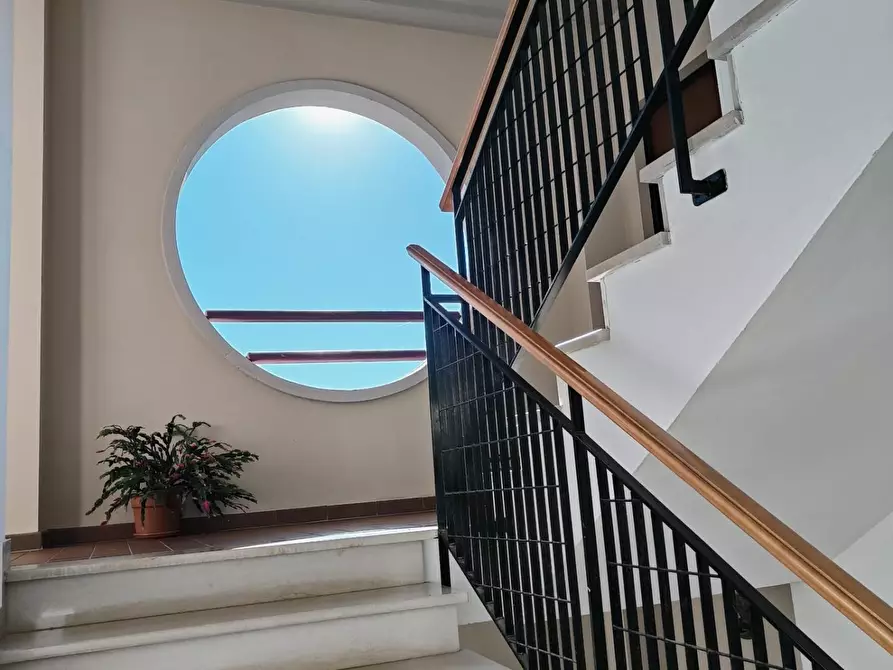 Immagine 43 di Appartamento in vendita  a Livorno