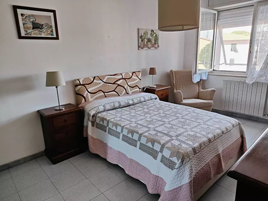 Immagine 33 di Appartamento in vendita  a Livorno