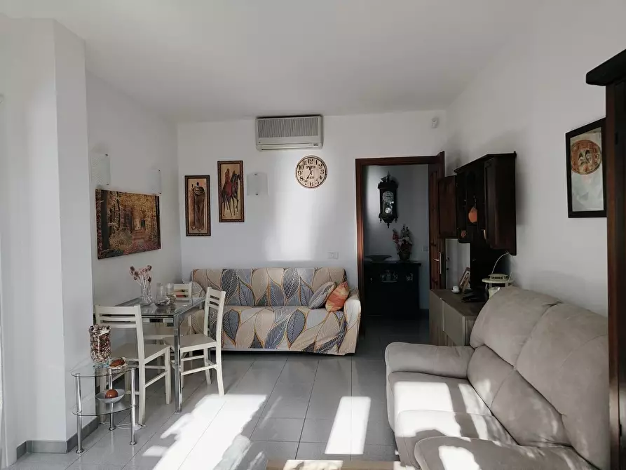 Immagine 9 di Appartamento in vendita  a Livorno