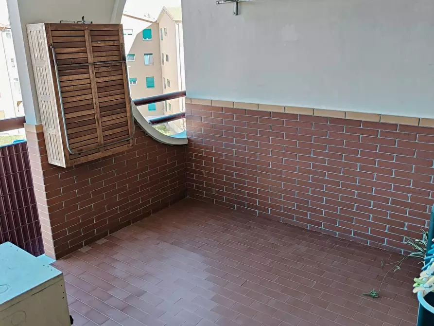 Immagine 28 di Appartamento in vendita  a Livorno