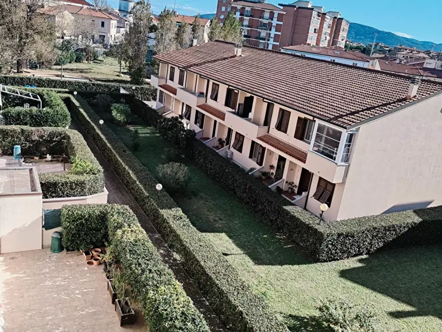 Immagine 46 di Appartamento in vendita  a Livorno