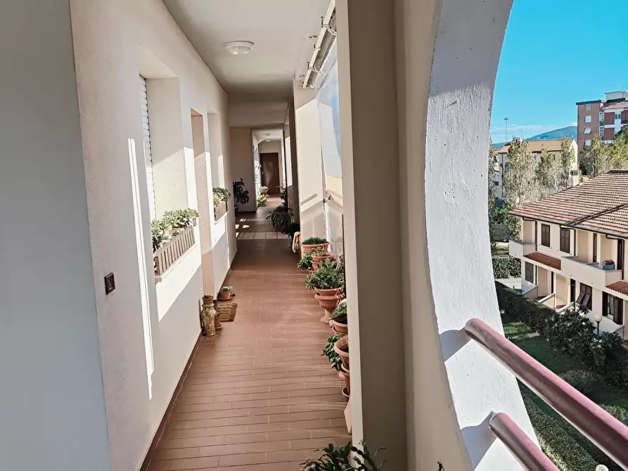 Immagine 50 di Appartamento in vendita  a Livorno