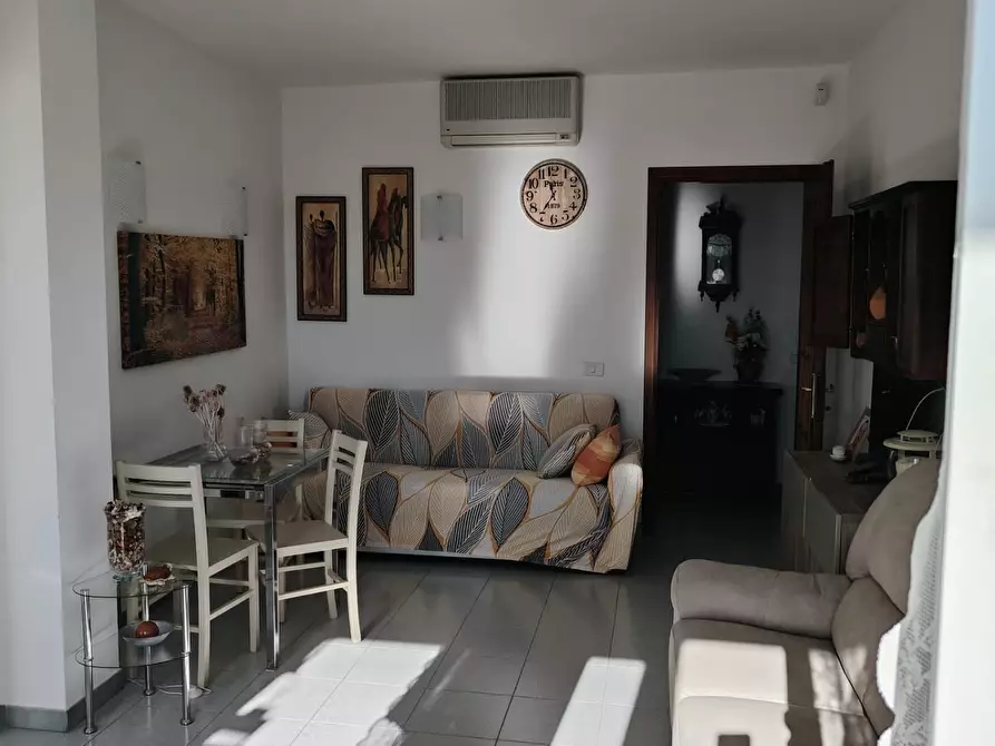 Immagine 8 di Appartamento in vendita  a Livorno