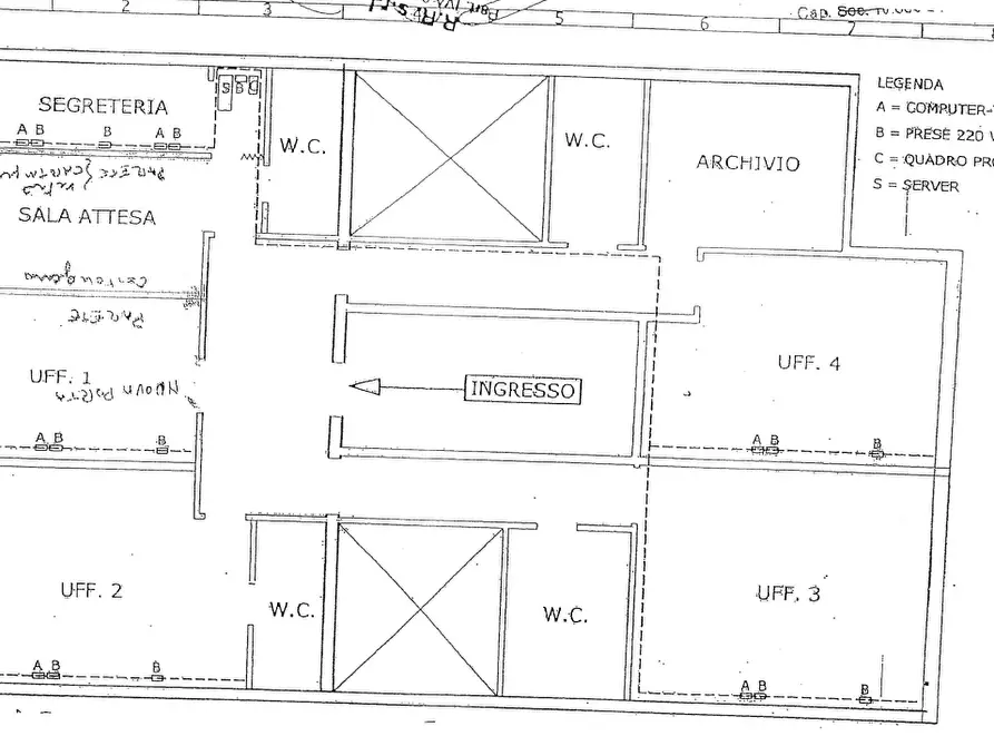 Immagine 23 di Ufficio in vendita  a Massa