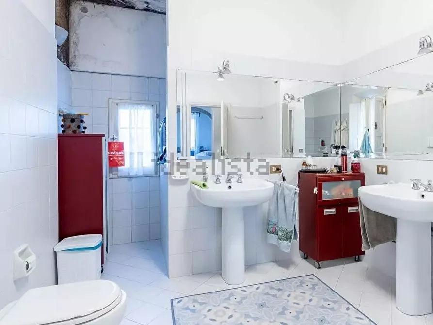 Immagine 15 di Villa in vendita  a San Miniato