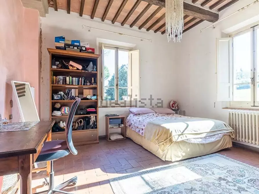 Immagine 18 di Villa in vendita  a San Miniato