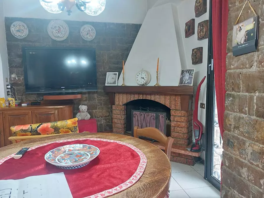 Immagine 28 di Villa in vendita  a Vinci