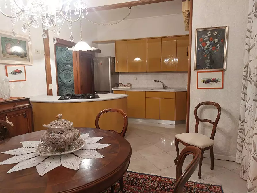 Immagine 18 di Villa in vendita  a Vinci