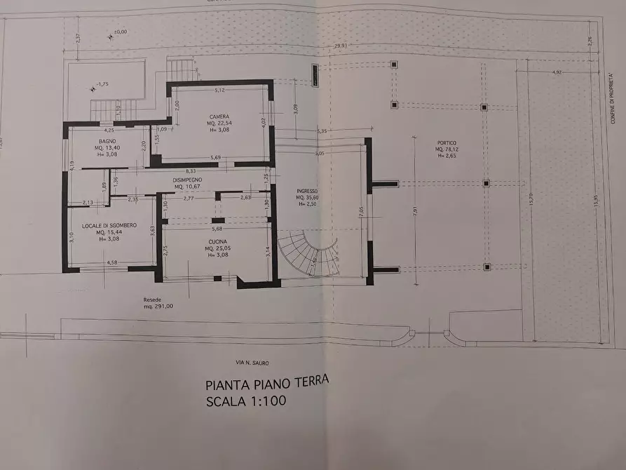 Immagine 37 di Villa in vendita  a Vinci