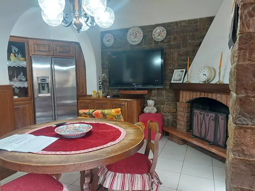 Immagine 27 di Villa in vendita  a Vinci