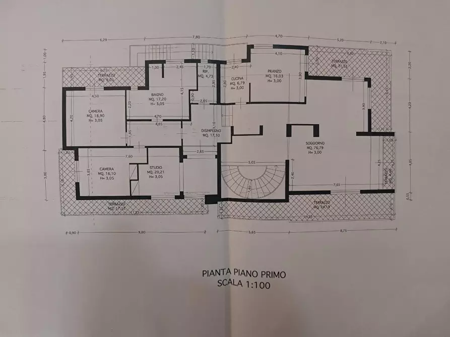 Immagine 38 di Villa in vendita  a Vinci