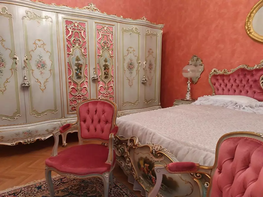 Immagine 23 di Villa in vendita  a Vinci