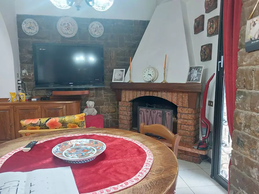 Immagine 29 di Villa in vendita  a Vinci