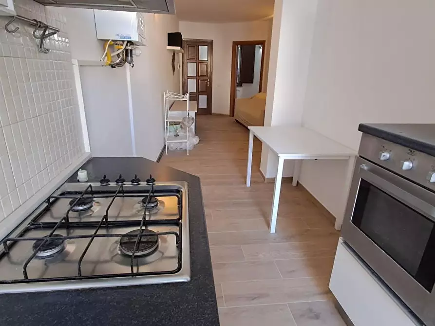 Immagine 9 di Appartamento in vendita  a Cecina