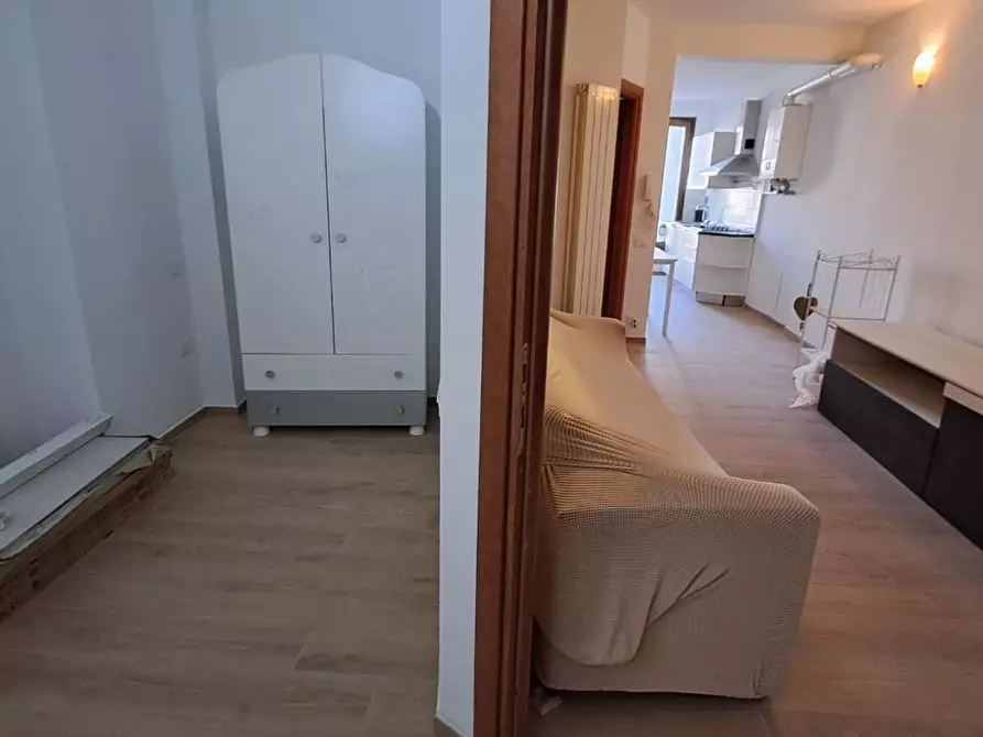 Immagine 10 di Appartamento in vendita  a Cecina