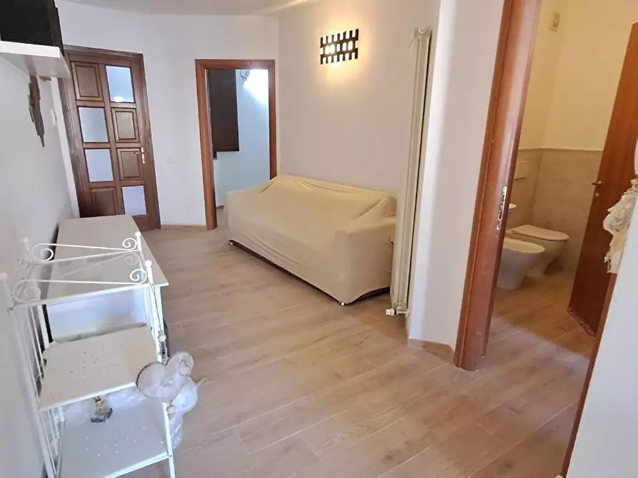 Immagine 6 di Appartamento in vendita  a Cecina