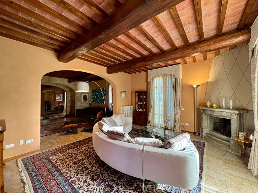 Immagine 7 di Villa in vendita  a Fucecchio