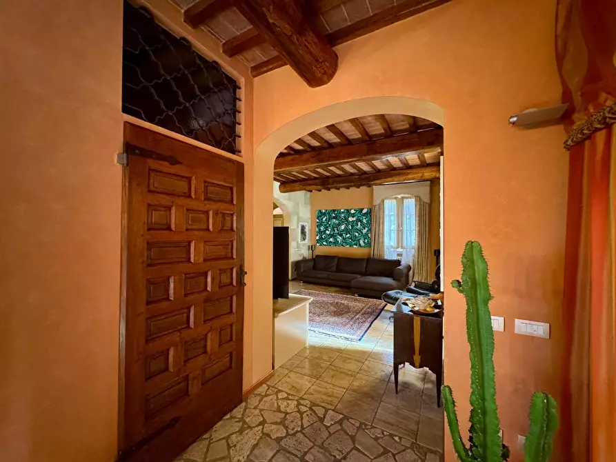 Immagine 15 di Villa in vendita  a Fucecchio