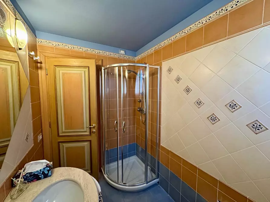 Immagine 45 di Villa in vendita  a Fucecchio