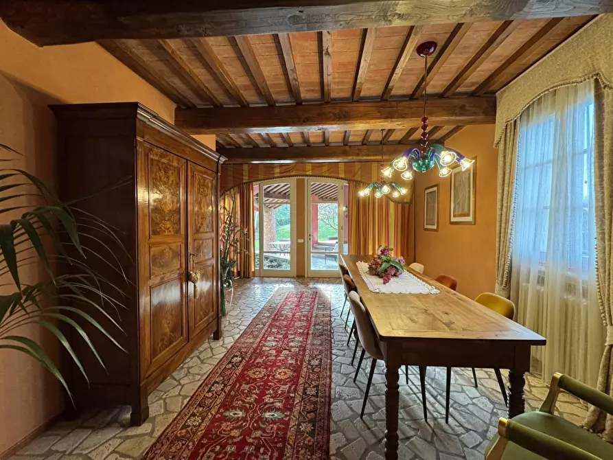 Immagine 18 di Villa in vendita  a Fucecchio