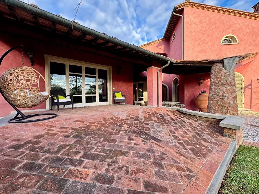 Immagine 60 di Villa in vendita  a Fucecchio