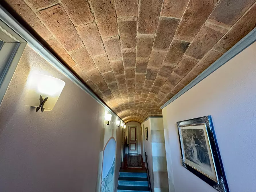 Immagine 33 di Villa in vendita  a Fucecchio