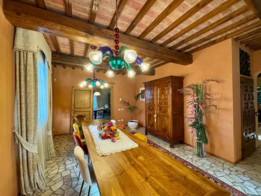 Immagine 21 di Villa in vendita  a Fucecchio