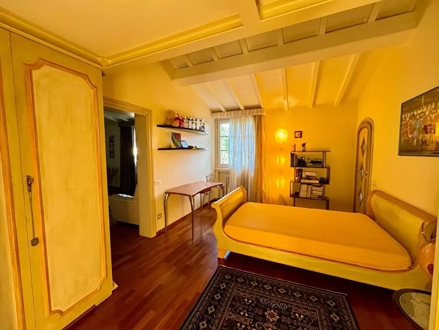 Immagine 43 di Villa in vendita  a Fucecchio