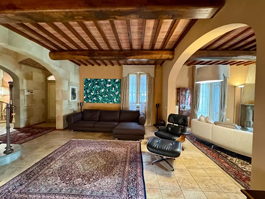 Immagine 5 di Villa in vendita  a Fucecchio