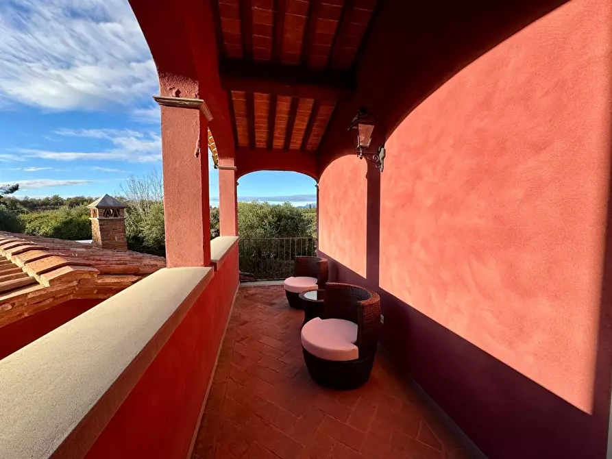 Immagine 72 di Villa in vendita  a Fucecchio