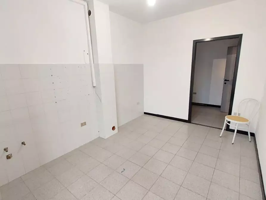 Immagine 6 di Ufficio in vendita  a San Miniato