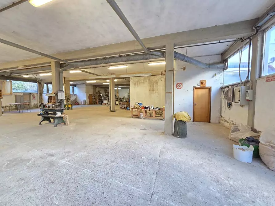 Immagine 15 di Attività artigianale in vendita  a Casciana Terme Lari