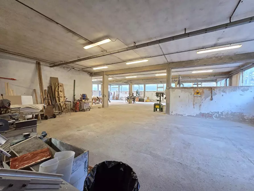 Immagine 19 di Attività artigianale in vendita  a Casciana Terme Lari