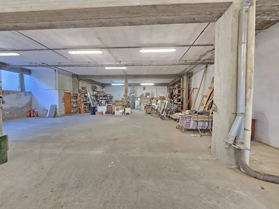 Immagine 8 di Attività artigianale in vendita  a Casciana Terme Lari