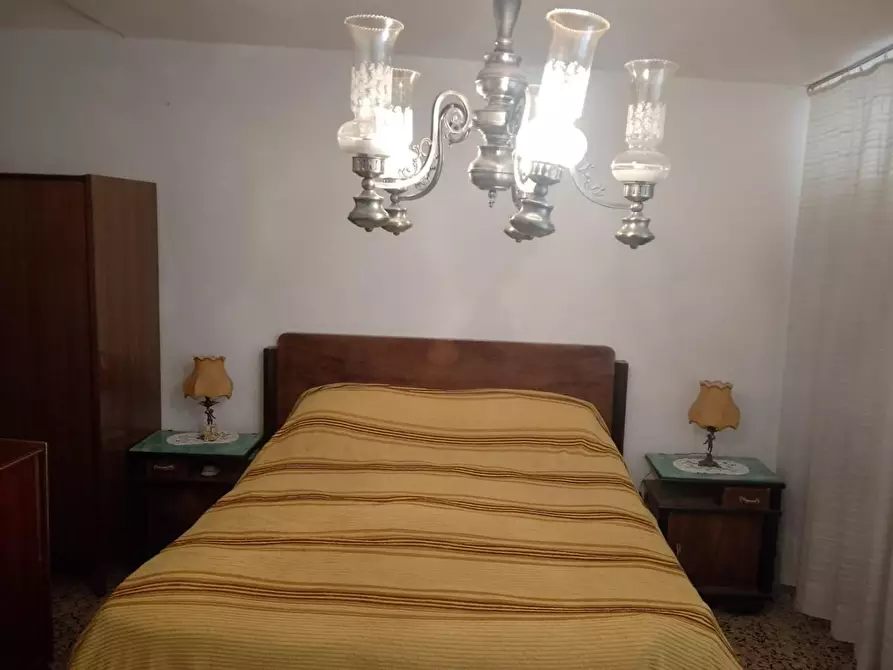 Immagine 11 di Appartamento in vendita  a Carrara