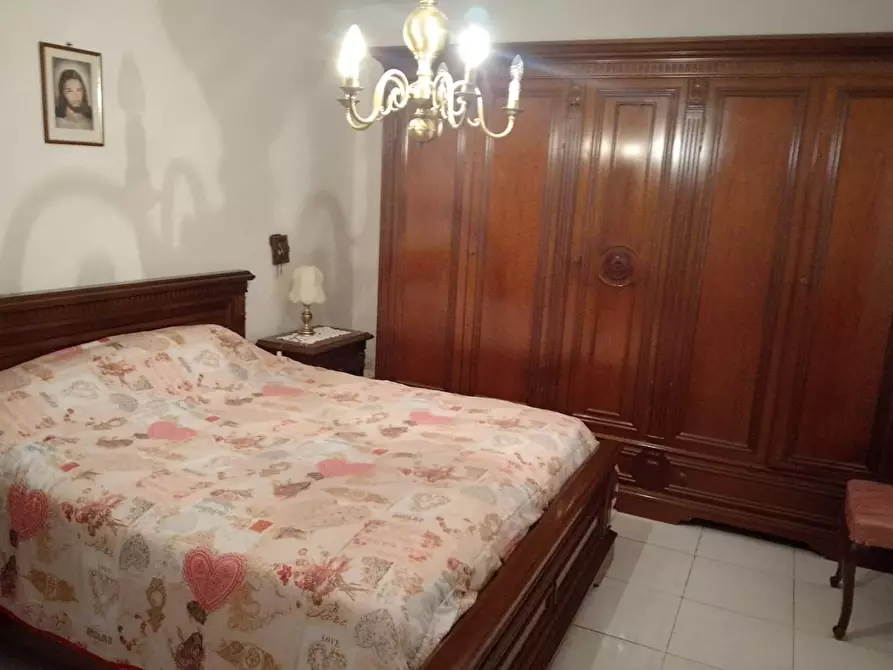 Immagine 4 di Appartamento in vendita  a Carrara