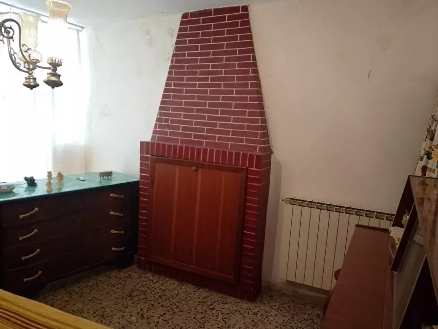 Immagine 10 di Appartamento in vendita  a Carrara